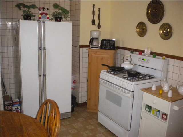 34 Saint James Rd, Cheektowaga, NY 14225
