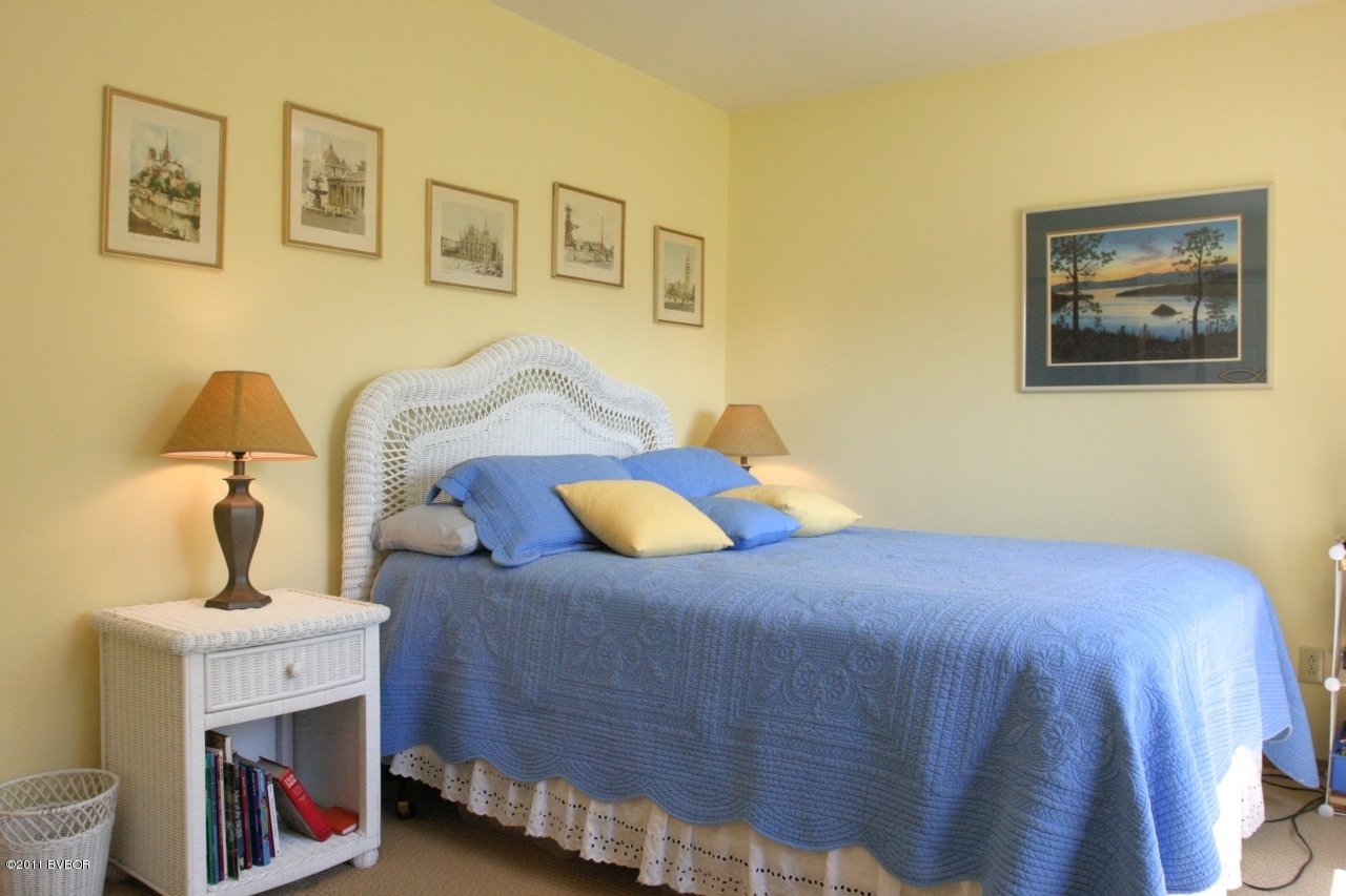 1135 Catherine Ln, Corvallis, MT 59828