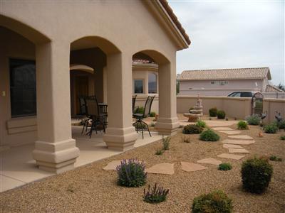 1405 Valley View Dr, Los Lunas, NM 87031