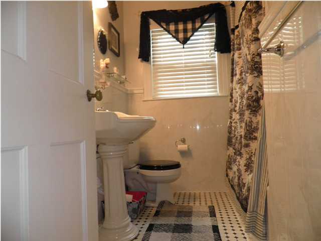 2833 Brownsboro Rd, Louisville, KY 40206