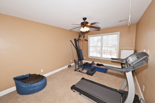 7312 Country Meadow Dr, Knoxville, TN 37918
