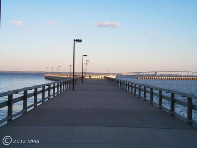 706 Romancoke Rd, Stevensville, MD 21666
