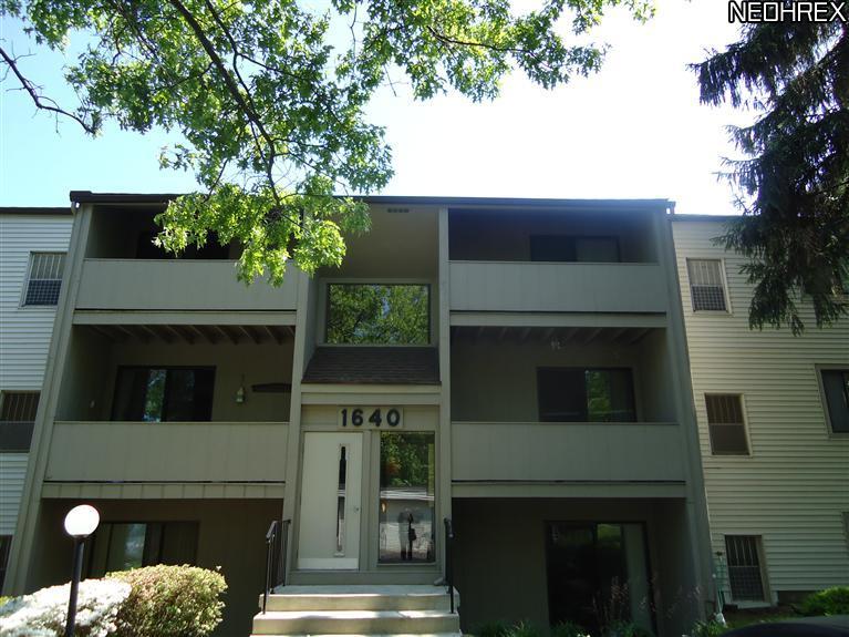 1640 Cedarwood Dr, Westlake in Cleveland, Ohio Real Estate - Homes & Land